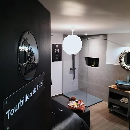 Ile Des Plaisirs - Intimiste Adultes Avec Prive * Graulhet