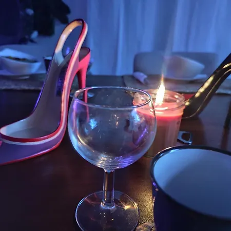 Ile Des Plaisirs - Intimiste Adultes Avec Prive Hotel miłości Graulhet