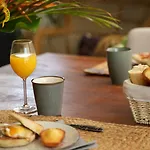 Intimiste Adultes Avec Prive - Ile Des Plaisirs *