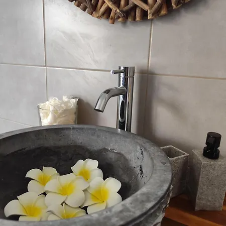 Ile Des Plaisirs - Intimiste Adultes Avec Prive Timebasishotel *